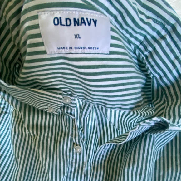 Old Navy Mens Shirt XL Blue Button front Short Sleeve stripe tops like new - Picture 4 of 5